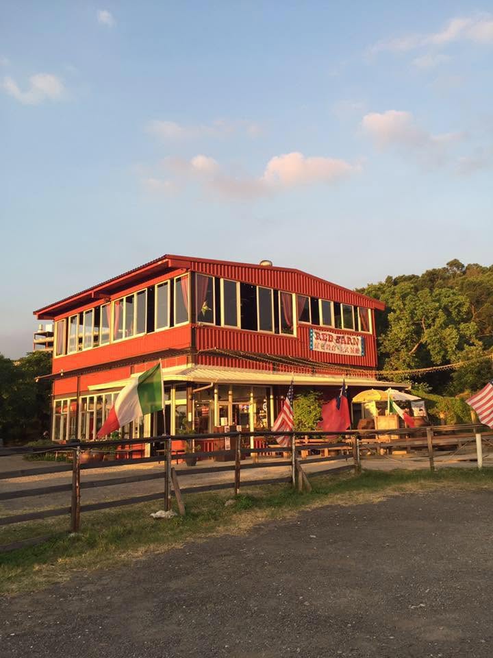 紅色穀倉美式餐廳